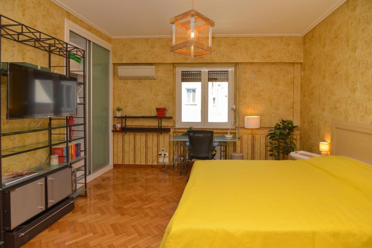 Athens Stylish Studio In Front Of Syntagma Metro Stop For 2 Екстер'єр фото